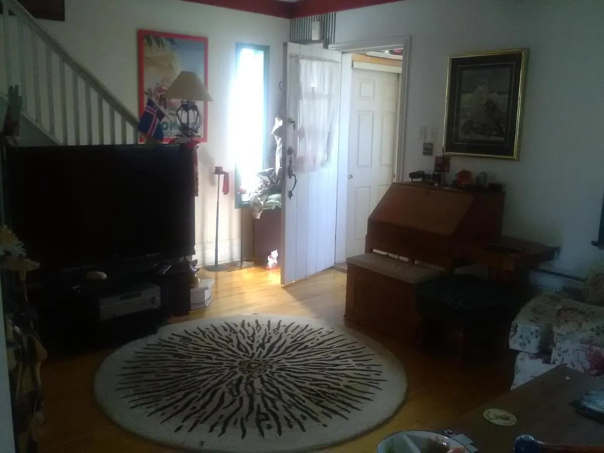 The Owl House Bed & Breakfast Toronto