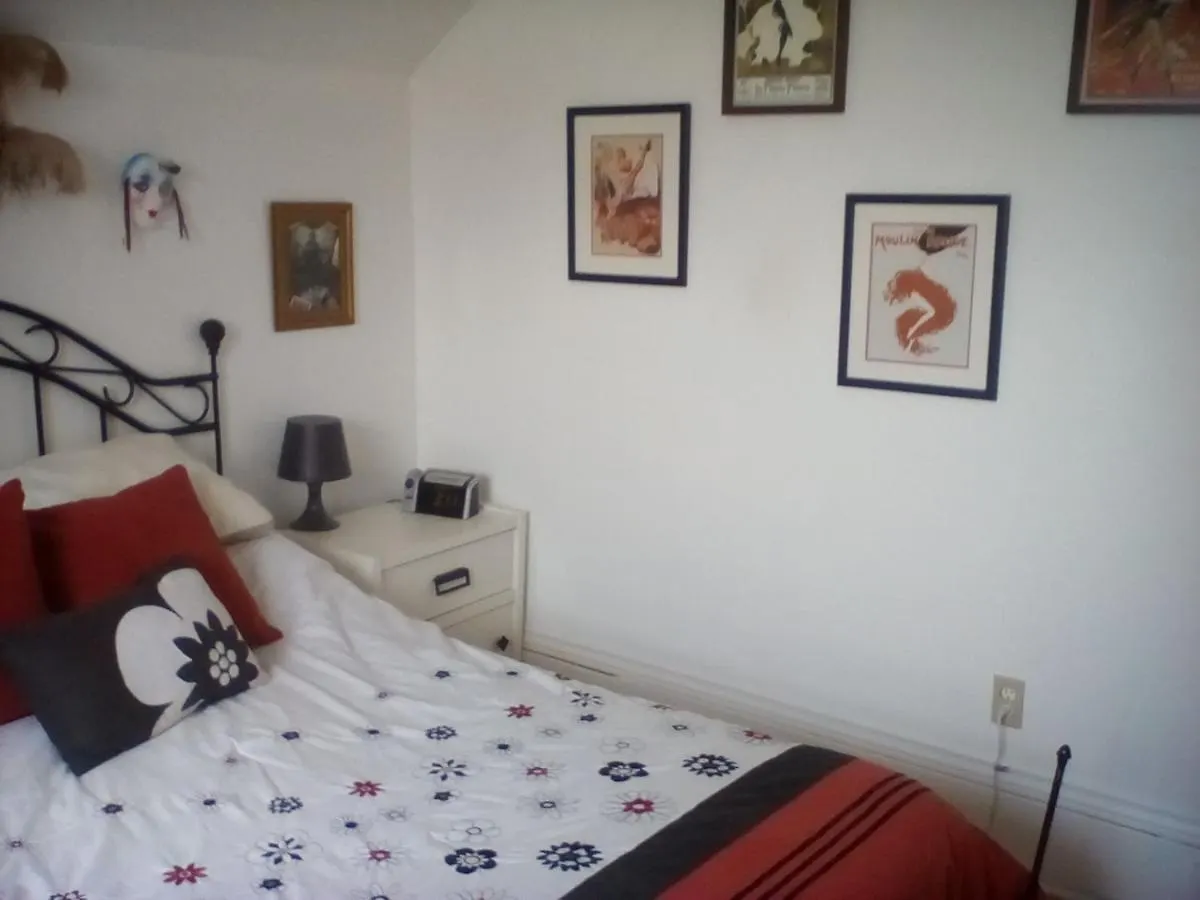 The Owl House Bed & Breakfast Toronto 0*,