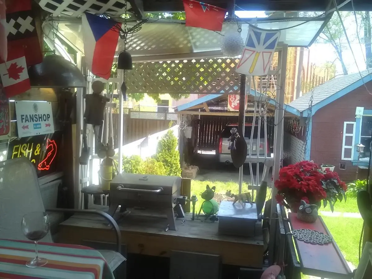 The Owl House Bed & Breakfast Toronto