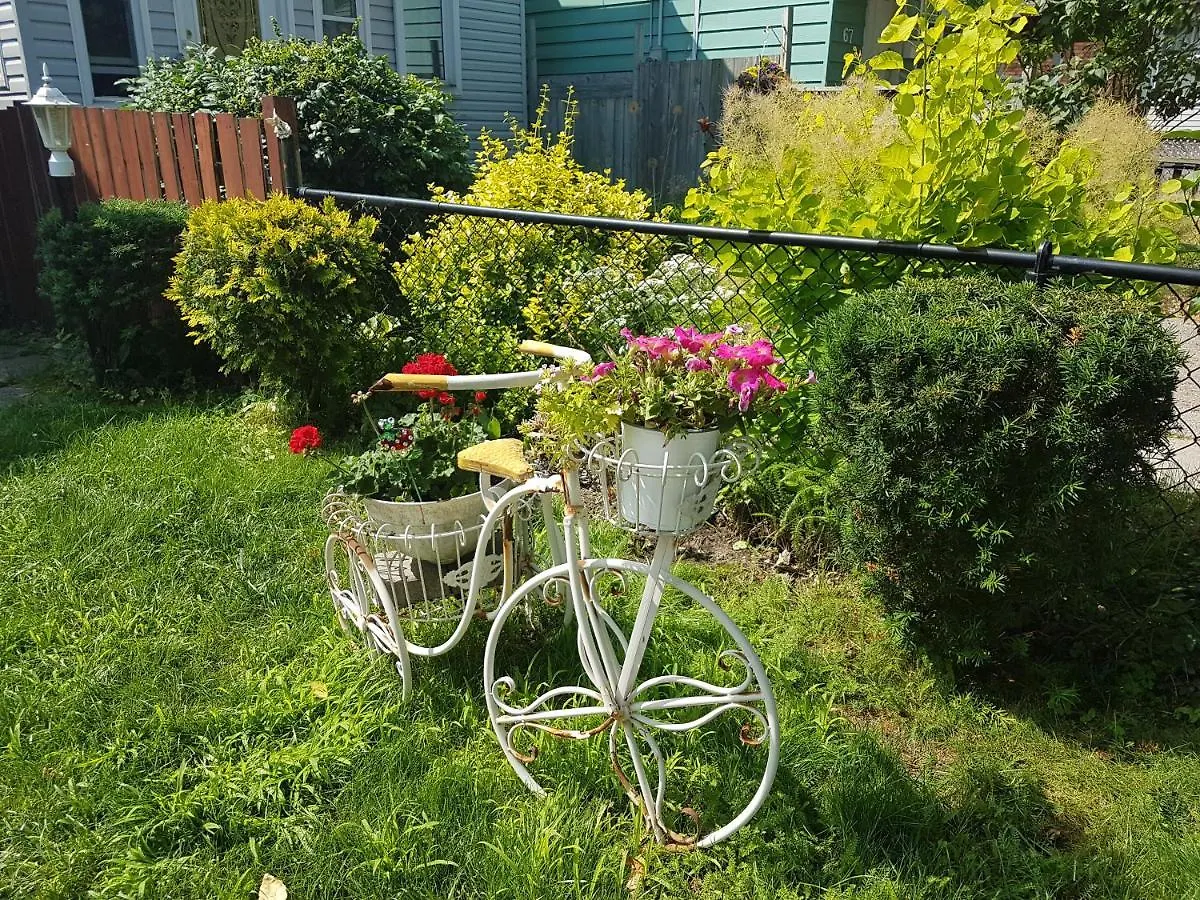The Owl House Bed & Breakfast Toronto